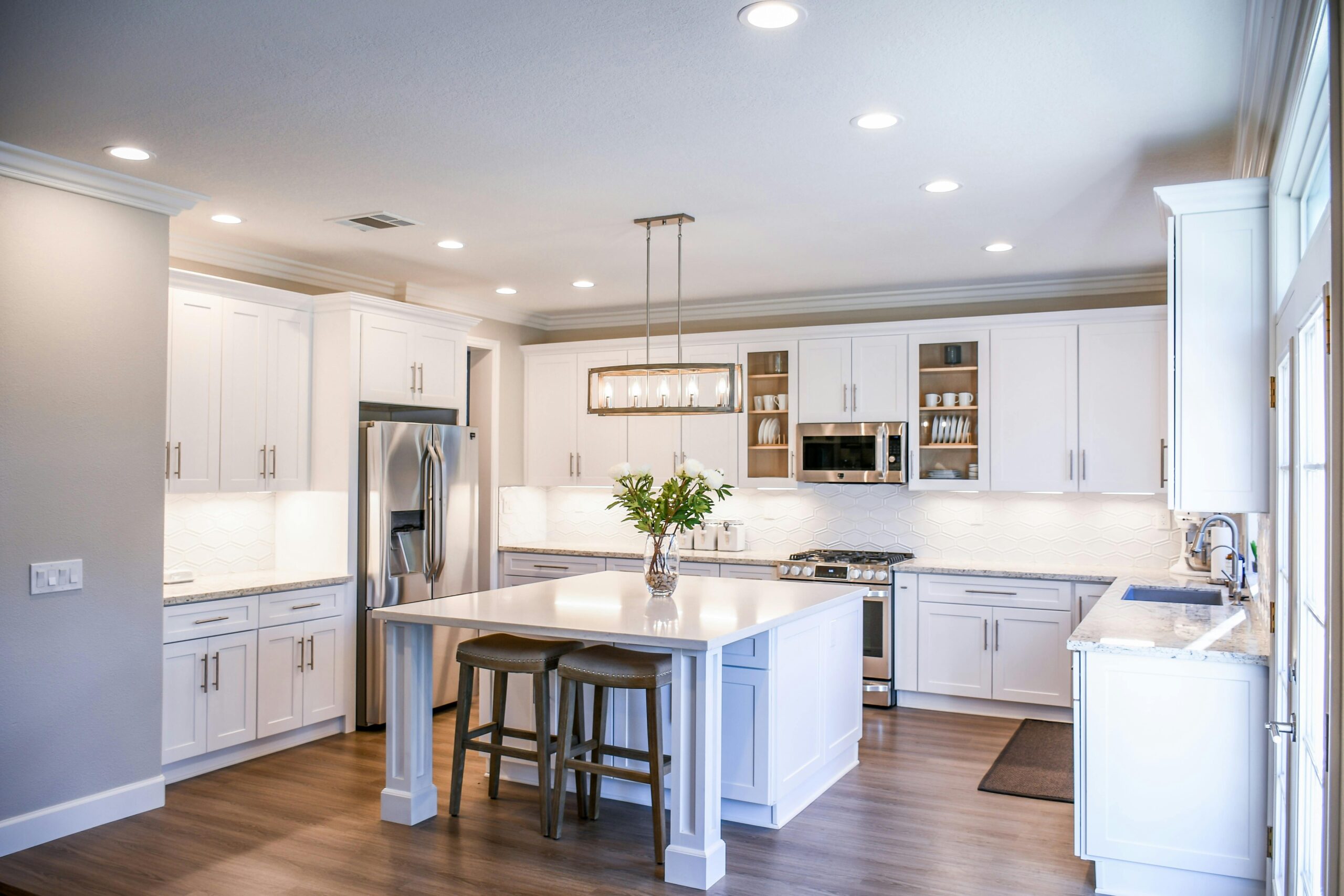 Kitchen remodel with transitional design for Kitchen Renovation Houston.
