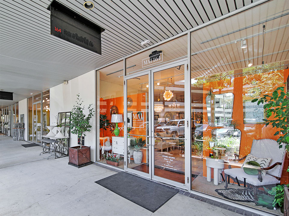 Mai furniture stores in Houston.